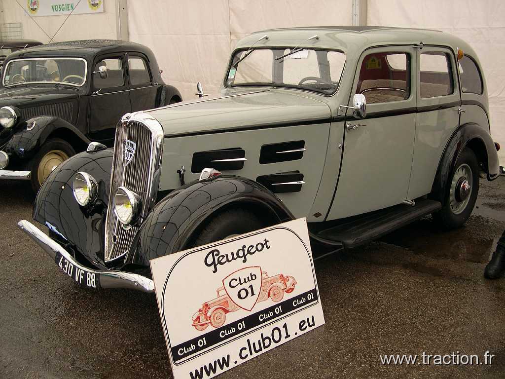 2008_03_23 Vagney 21.jpg - 22/03/2008 - 88120 VAGNEY 22ème Bourse d'échanges Voitures et Motos anciennes, PEUGEOT - Type 301